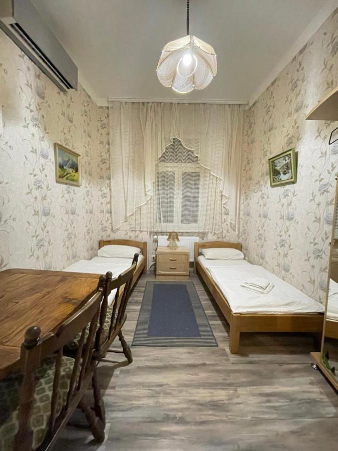 Miniapartamentskv Karlovy Vary Esterno foto